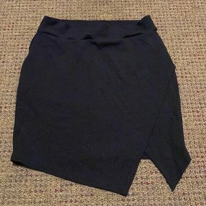 Black mini slit skirt